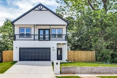 single family home in Dallas Texas