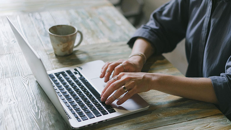 How Self-Employed Real Estate Investors Can Qualify for Asset-Based Bridge Loans